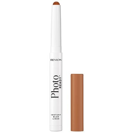 Revlon PhotoReady PhotoReady Blur Liner, Soft Matte, Glide-On Lip Makeup 003 Dazed