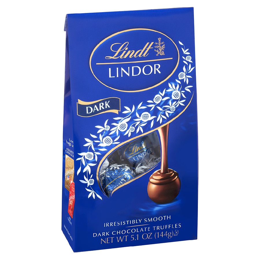  Lindt LINDOR Holiday Milk Chocolate Candy Truffles Wrapped Gift  Box, 10.1 oz. (2023) : Grocery & Gourmet Food