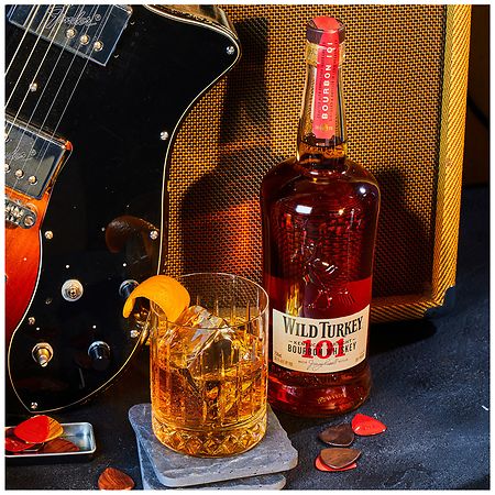 Wild Turkey Kentucky Straight Bourbon Whiskey, 101 Proof | Walgreens