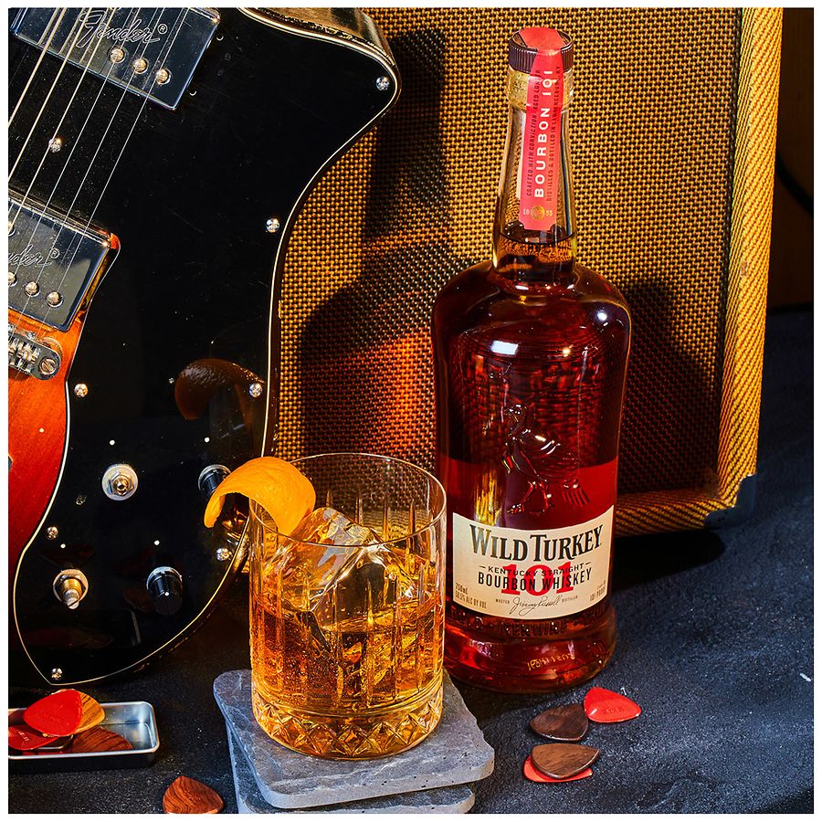 Wild Turkey Kentucky Straight Bourbon Whiskey, 101 Proof | Walgreens