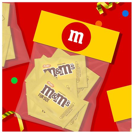M&M's Peanut Butter Fun Size Packs Chocolate Candies, 3.68 oz - Dillons  Food Stores