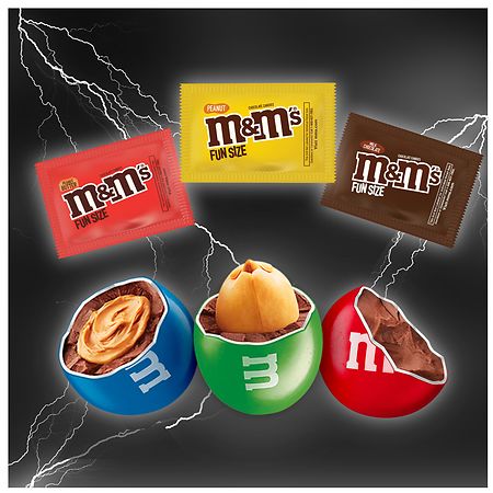M&M'S Milk Chocolate & Peanut and Peanut Butter Fun Size Halloween Candy  Assortment, 9.9oz - Pick 'n Save