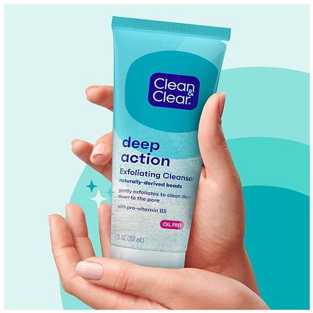 Clean & Clear Oil-free Deep Action Exfoliating Facial Scrub For