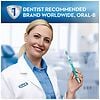 Oral-B Vivid Whitening Manual Toothbrush, Medium-4