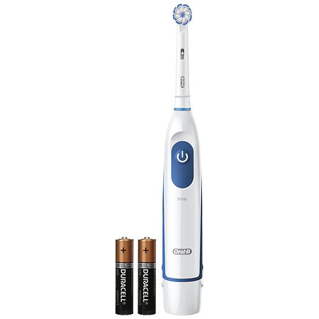 Oral-B Pro 100 Toothbrush White