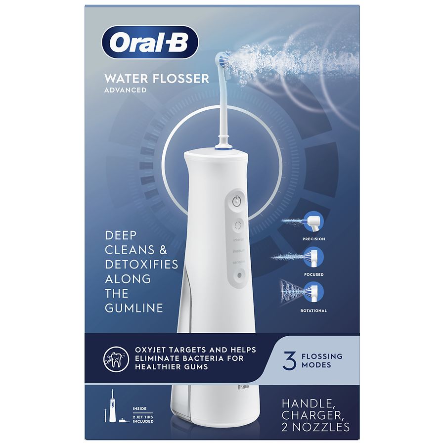 Oral-B Water Flosser Advanced, Portable Oral Irrigator with 2 Nozzles |