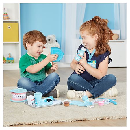 Dentist play set €32.95  SOLD OUT Melissa and Doug rarely get things wrong  and their dentist play kit is defiantly right, so much detail and so  realistic, I feel this would