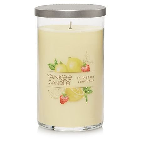 Yankee Candle Medium Pillar Cream Cream