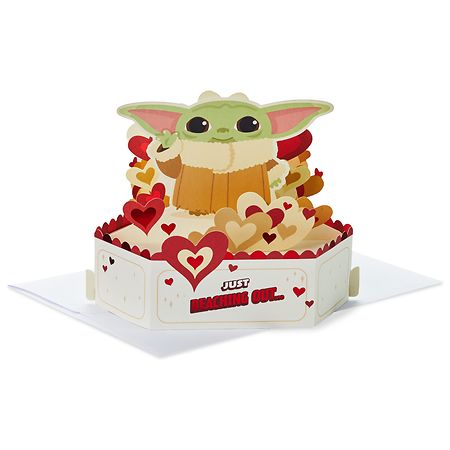Hallmark Star Wars Mandalorian Baby Yoda Pop Up Love Card, - S14