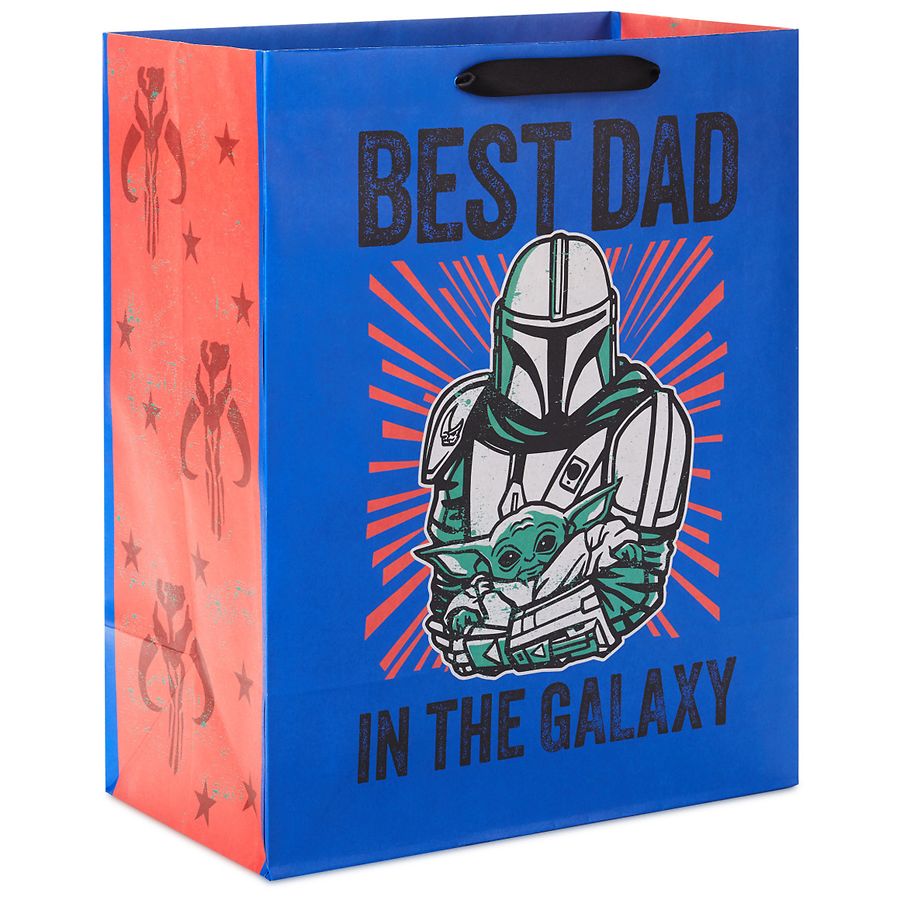 Hallmark Father's Day Gift Bag (Star Wars The Mandalorian and Grogu