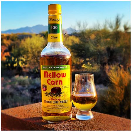 ウイスキー TOY BOX Kentucky Straight Corn Whiskey Mellow Corn, 100 proof Bottled in Bond Straight Corn Whiskey