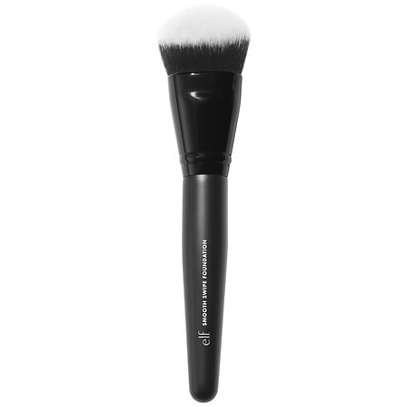 e.l.f. Smooth Swipe Foundation Brush
