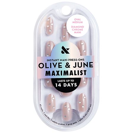 Olive & June Maximalist Instant Mani Press-On Nails Medium Oval Diamond Chrome