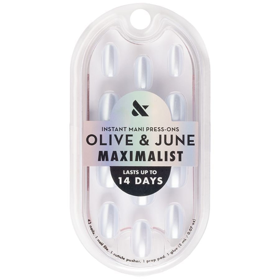 Olive & June Maximalist Instant Mani Press-On Nails Round Short Sky Chrome