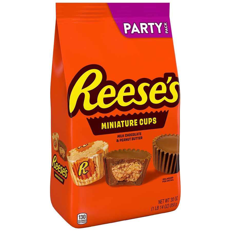 REESE'S Miniatures Milk Chocolate Peanut Butter Cups, Candy Party Pack