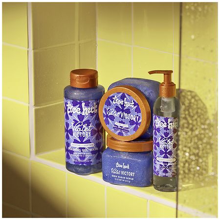 Tree Hut Body Wash Violet Victory | Walgreens