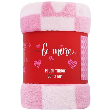 Crest Mills Printed Plaid Heart, Plush Throw